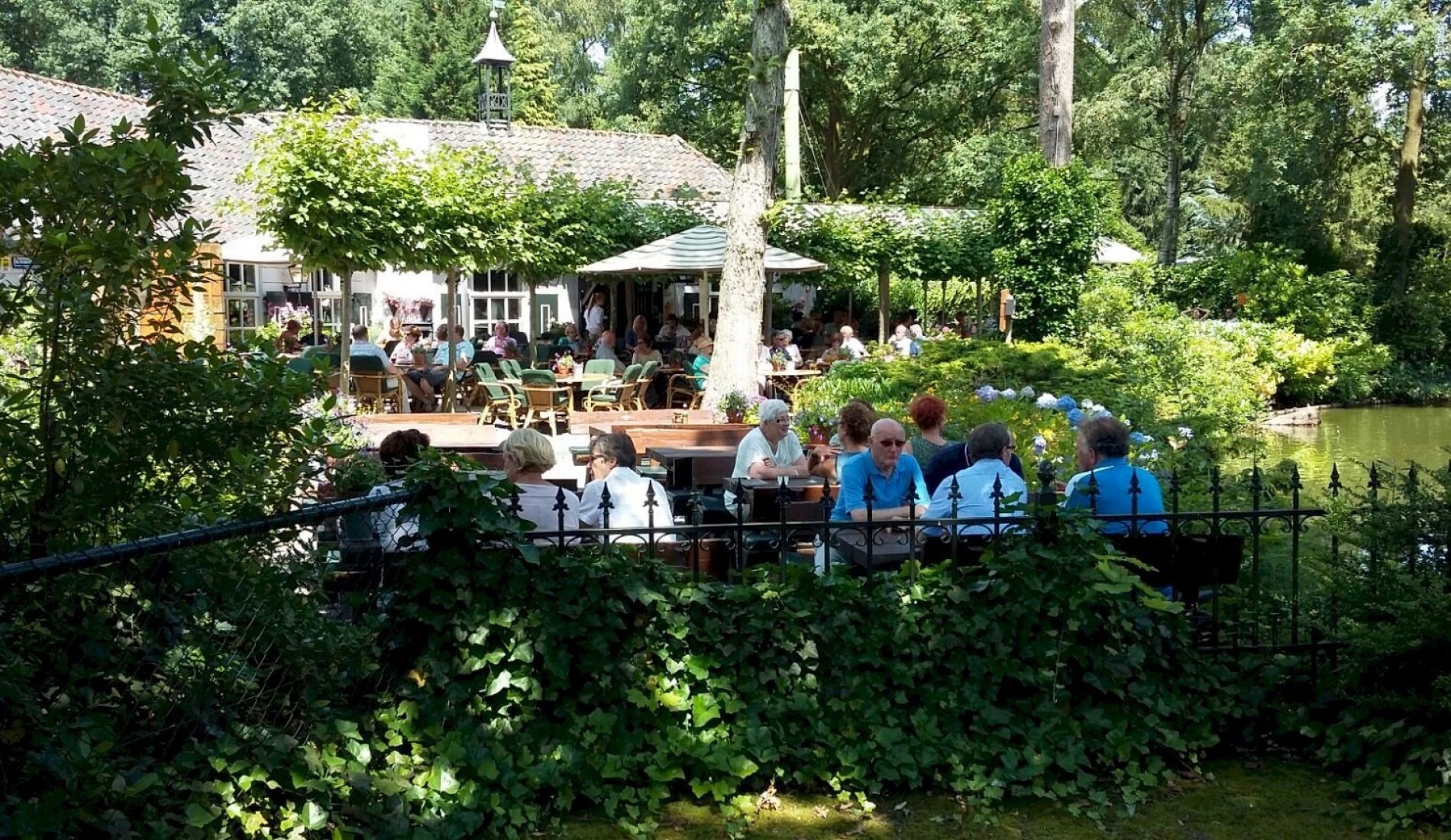 Ontmoetingstuin Sociaal huis Oisterwijk | Jopiefonds - Jopiefonds