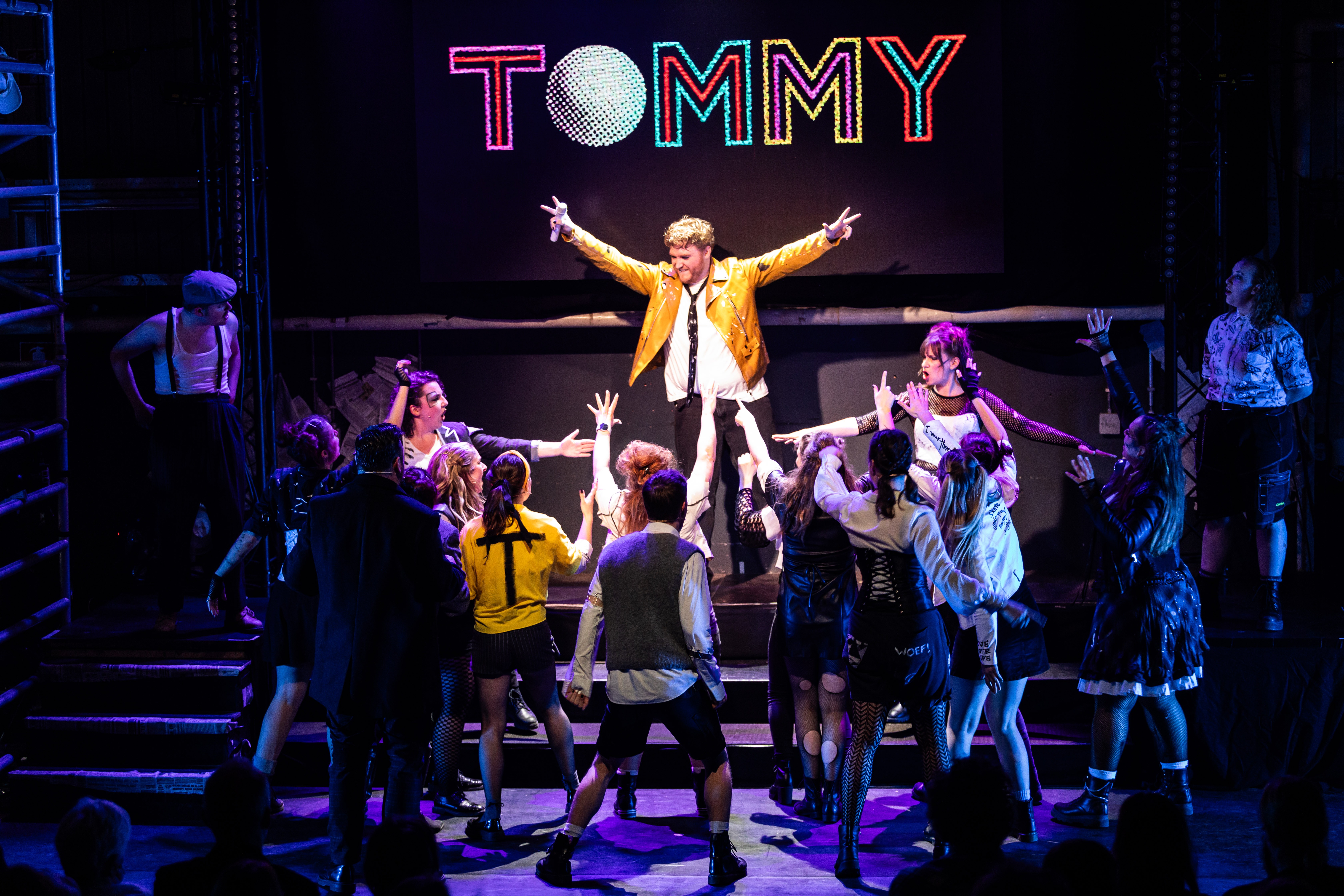 Rens Bressers Fotografie On Stage Tilburg The Whos Tommy 1 | On Stage productie 'The Who's Tommy' - Jopiefonds
